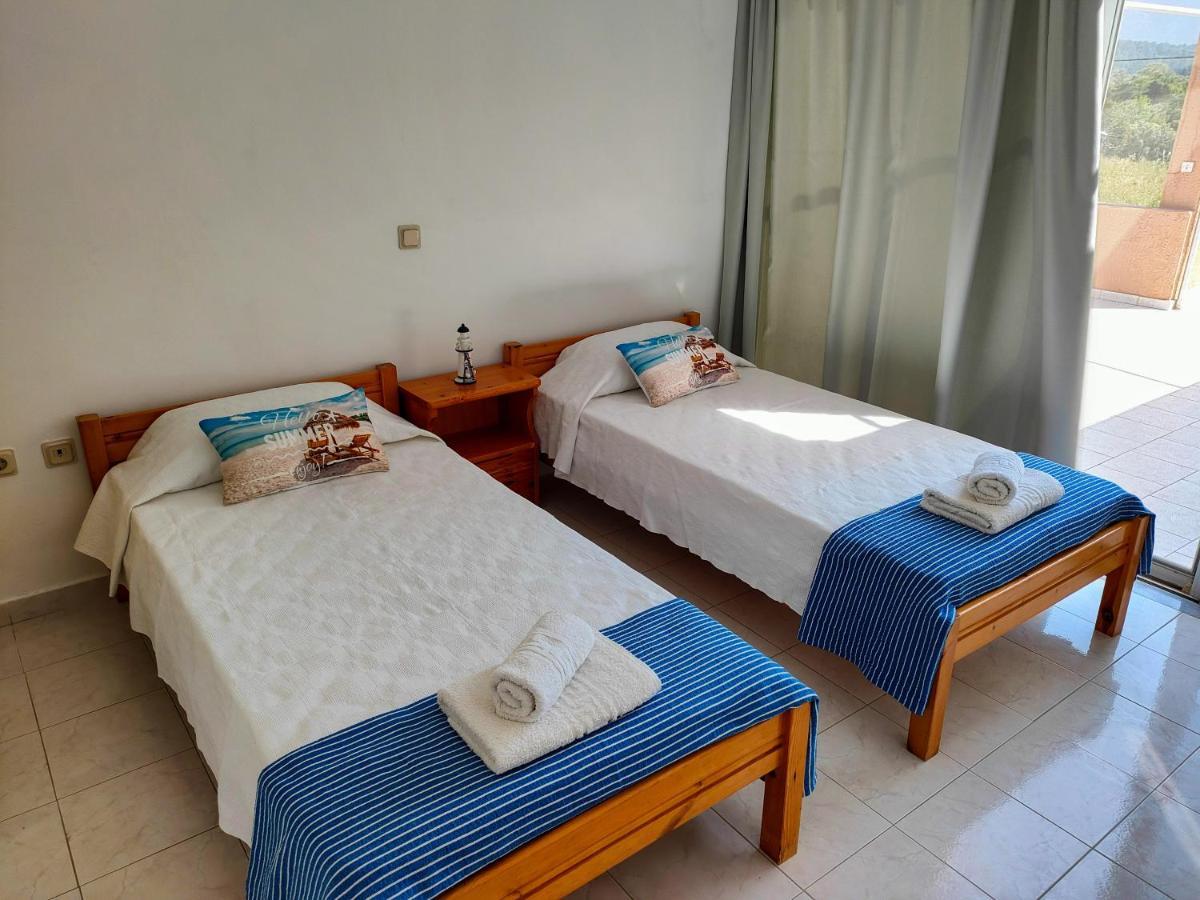 Apartment East View Kalavarda